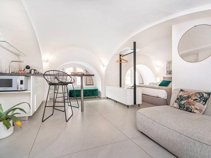 Appartamento monolocale in affitto in Via Melchiorre Gioia, Piazza Solferino, Torino