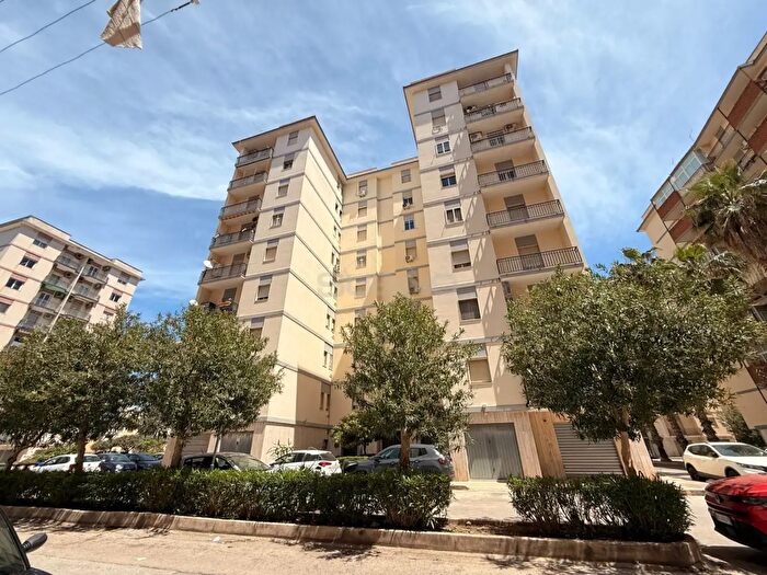 Appartamento quadrilocale in vendita in Viale Santa Panagia, Siracusa