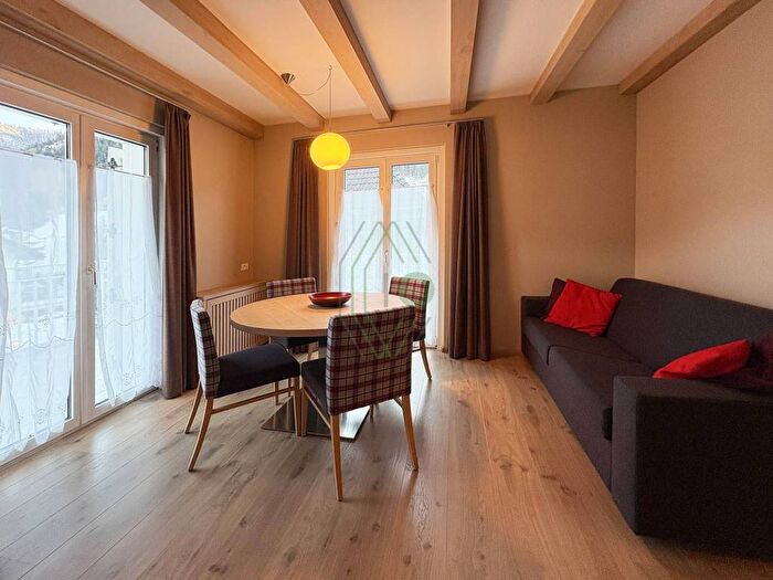 Appartamento trilocale in affitto in Strada Rezia, Ortisei