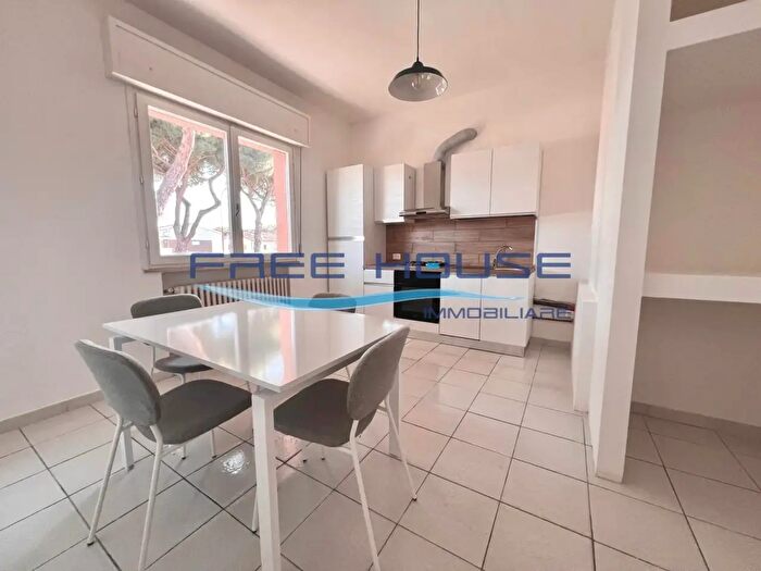 Appartamento trilocale in affitto in Via Caduti per La Libertà, Cervia