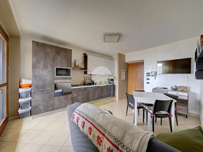 Appartamento trilocale in vendita in Via Torino, Giaveno