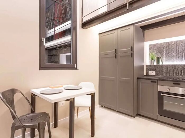 Appartamento monolocale in affitto in Via Padova, Milano