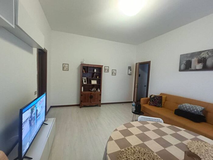 Appartamento bilocale in affitto in Via Annibale Cressoni, Como Sole, Como