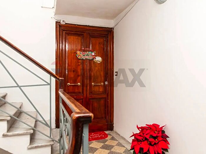 Appartamento con 6 locali in vendita in Via Monsignore Ventimiglia, Catania