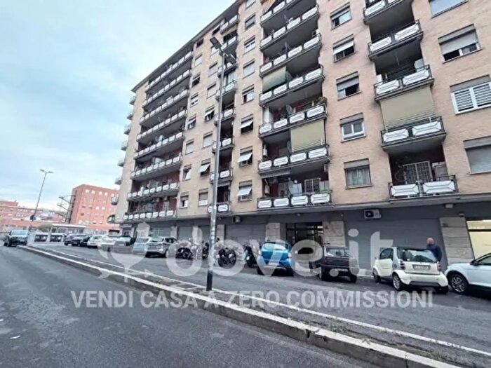 Appartamento monolocale in vendita in Via Marco Celio Rufo, Roma