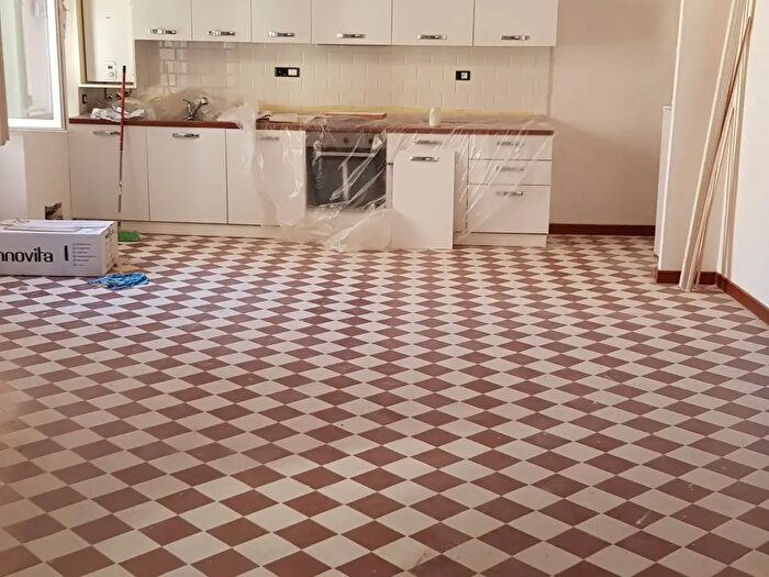 Appartamento quadrilocale in affitto in Sarzana