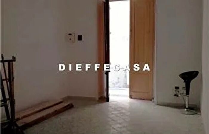 Casa con 6 locali in affitto in Via Roma Marsala Tp, Marsala