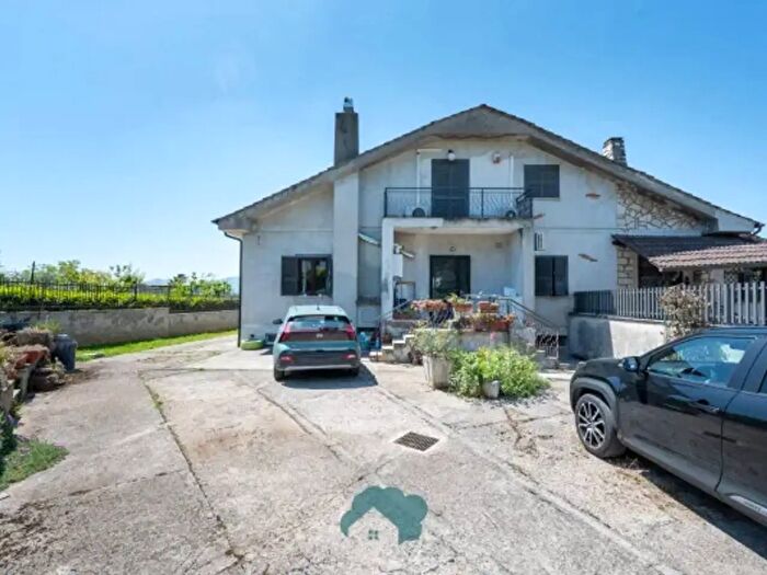 Casa quadrilocale in vendita in Via Colle dellOro, Zagarolo