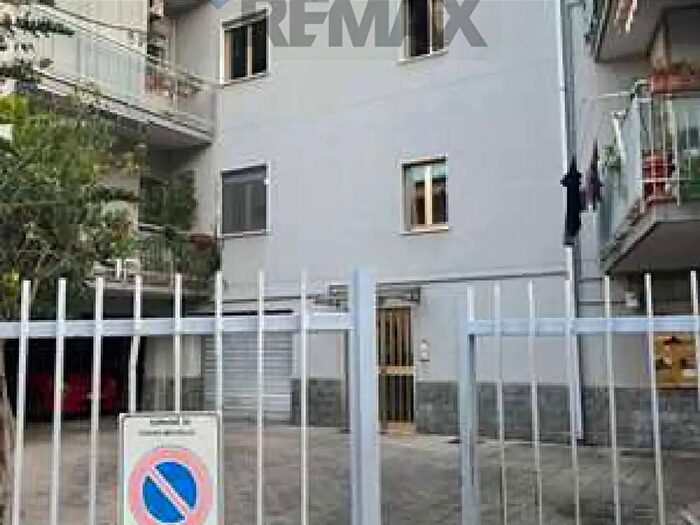 Appartamento quadrilocale in vendita in Via Giovanni Pascoli, SantAgata Di Militello