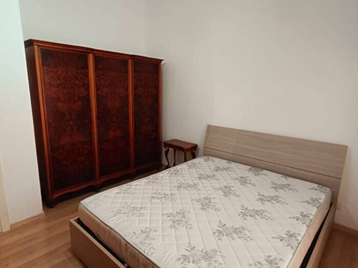 Appartamento bilocale in affitto in Via Val Trompia, Città Giardino, Roma