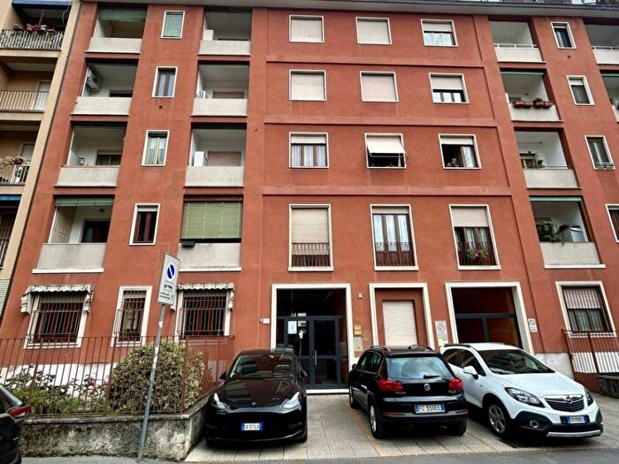 Appartamento bilocale in affitto in Via Meloria, Monte Rosa Lotto, Milano