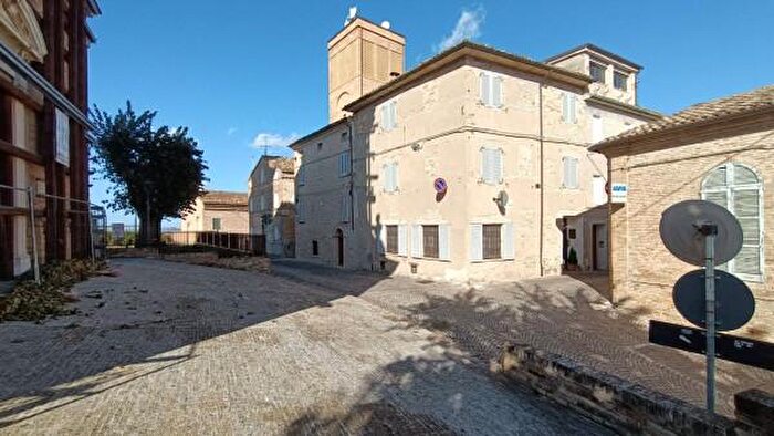 Casa con 6 locali in vendita in Vicolo Giacomo Leopardi, Mogliano