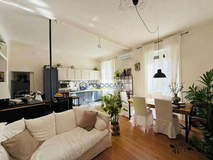 Appartamento trilocale in vendita in Via Ennio, Milano