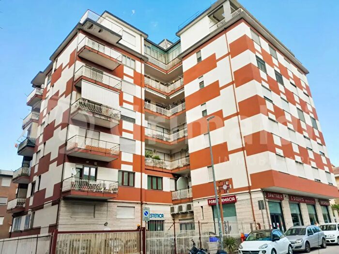 Appartamento con 5 locali in vendita in Via Piermarini, Benevento