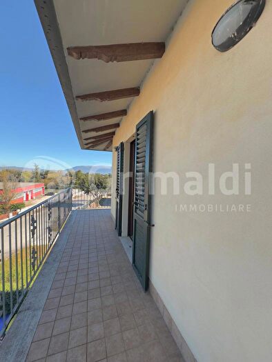 Appartamento con 6 locali in vendita in Via della Madonnina, Assisi