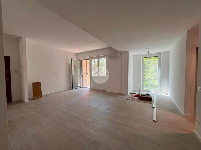 Appartamento quadrilocale in affitto in Via Pio Emanuelli, Cecchignola Giuliano Dalmata, Roma