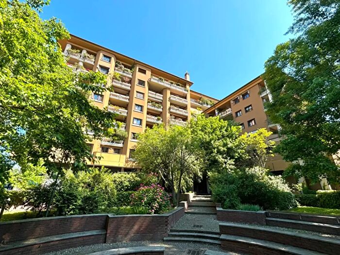 Appartamento bilocale in vendita in Via Valenza, Milano