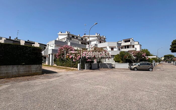 Appartamento bilocale in vendita in Viale Panama Lido delle Nazioni, Comacchio