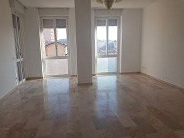 Appartamento trilocale in affitto in Umberto I Garibaldi, Seregno