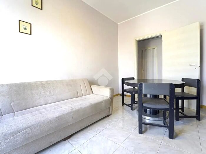 Appartamento trilocale in vendita in Via Dante, Segrate