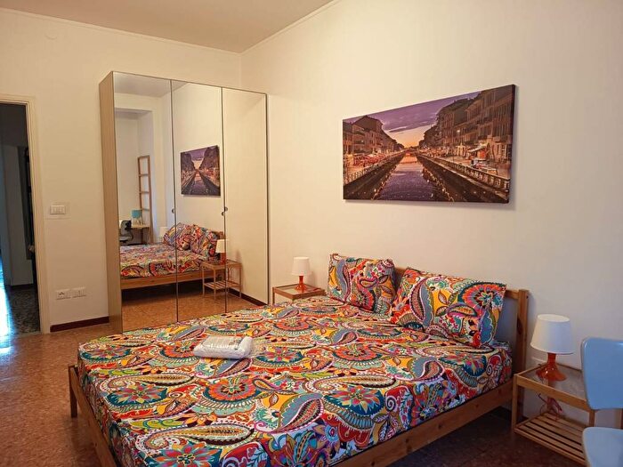 Appartamento trilocale in affitto in Viale Monza, Rovereto, Milano