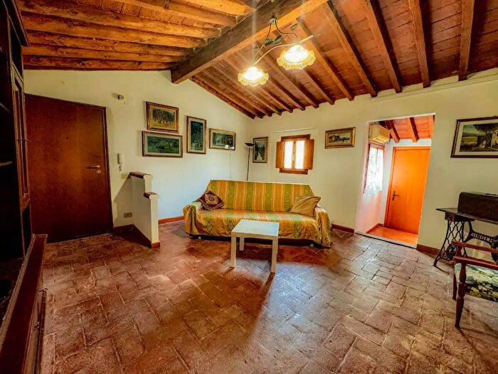 Appartamento trilocale in vendita in Livorno