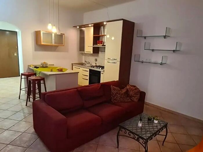Appartamento bilocale in vendita in Ia Pietro Paoli, Livorno