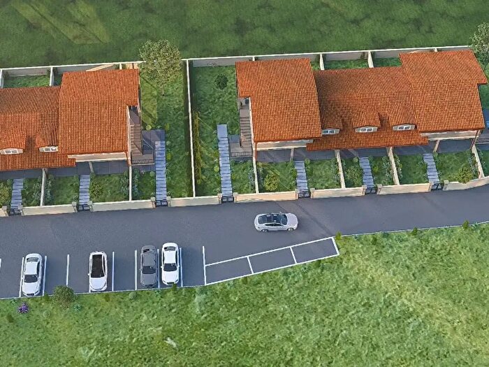 Casa quadrilocale in vendita in Via delle Calcare, Rocca Di Papa