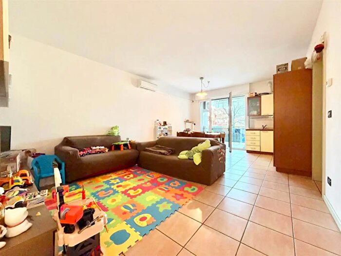 Appartamento trilocale in vendita in Strada di Settecà, Vicenza