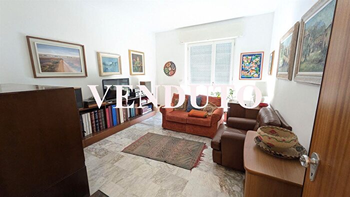 Appartamento trilocale in vendita in Viale Rimembranze, Barzago