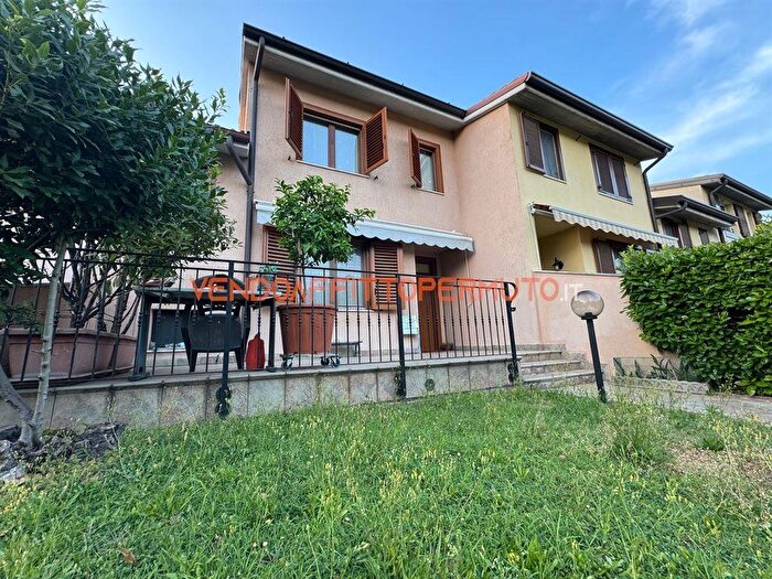 Casa quadrilocale in vendita in Via Europa, Antegnate