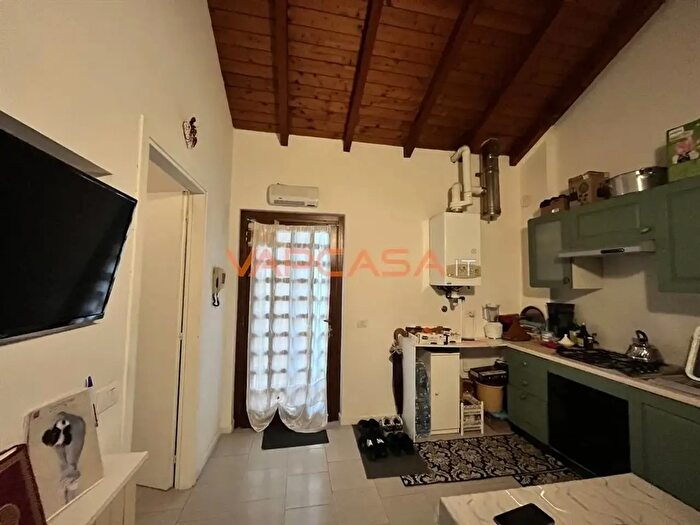 Appartamento bilocale in vendita in Via Giuseppe Mazzini, Romano Di Lombardia