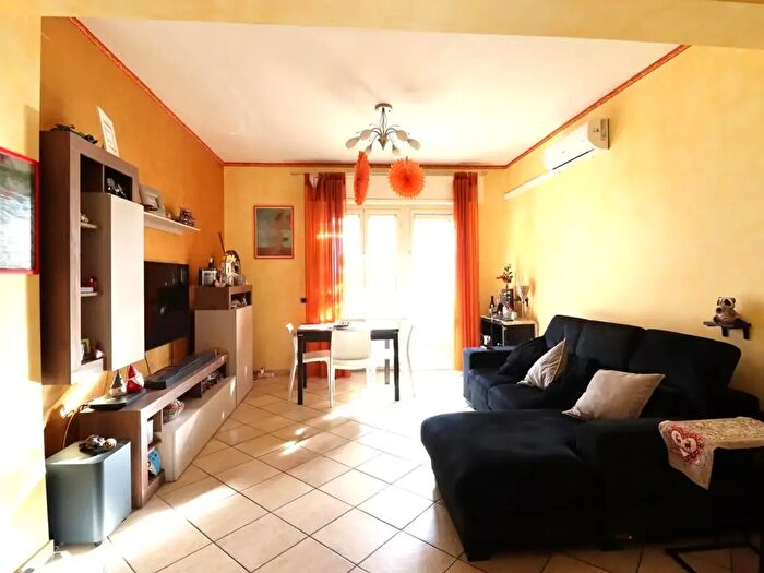 Appartamento trilocale in vendita in Via Ortensie, Terni