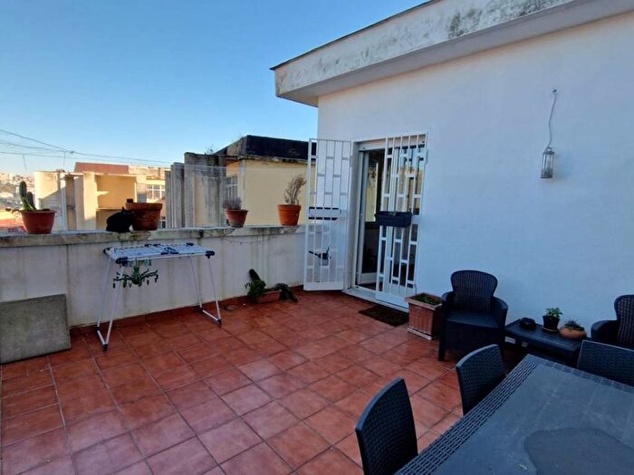 Appartamento bilocale in affitto in via michelangelo da caravaggio, Soccavo, Napoli