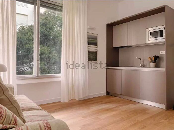 Appartamento monolocale in affitto in Corso Di Porta Nuova No Number, Turati, Milano