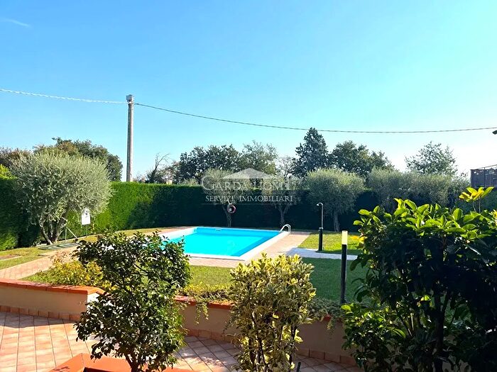 Appartamento bilocale in vendita in Via Tonale, Lonato del Garda