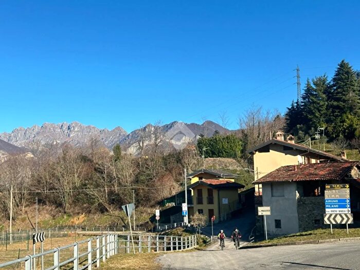 Case in Vendita e in Affitto - 2