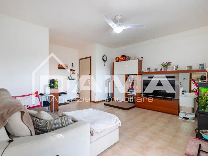 Appartamento quadrilocale in vendita in Via delle Mura, Forli