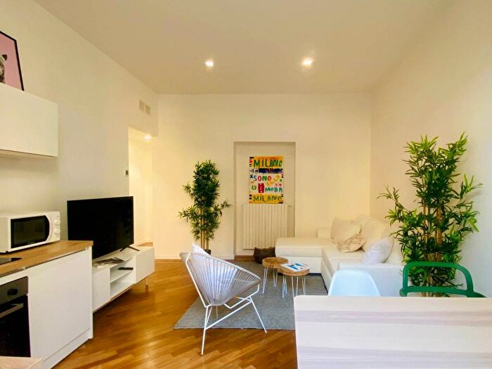 Appartamento bilocale in affitto in Viale Isonzo, Porta Romana Medaglie dOro, Milano