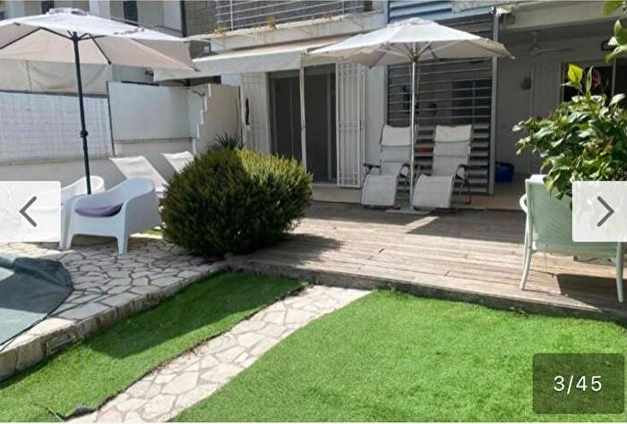 Appartamento trilocale in affitto in Via Agropoli, Fregene, Fiumicino