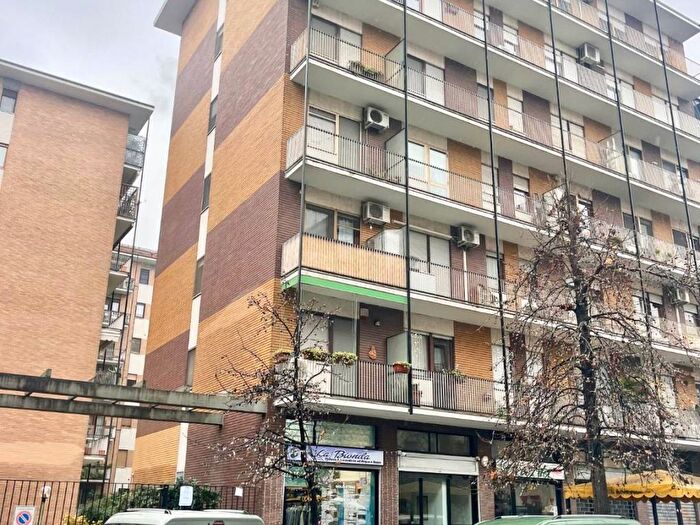 Appartamento bilocale in affitto in Via Giovanni Battista Piranesi, Porta Vittoria, Milano