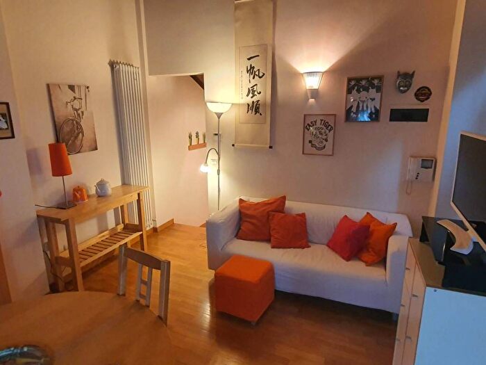 Appartamento trilocale in affitto in Via delle Rose, Centro Storico, Modena