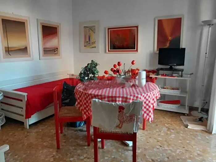 Appartamento trilocale in vendita in Via Papa Giovanni XXIII, Sarzana