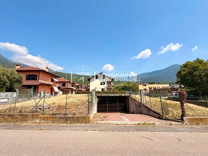 Appartamento con 7 locali in vendita in Via Don Oreste Caramello Terreno, Villar Dora
