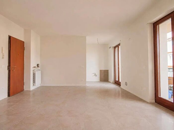 Appartamento bilocale in vendita in Via Molinara, Bussolengo