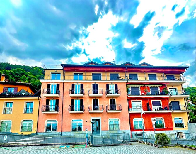 Appartamento quadrilocale in vendita in Baveno