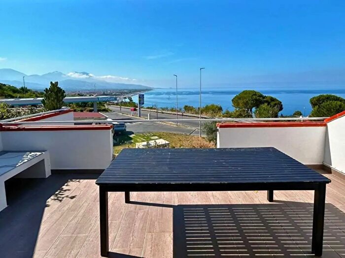Appartamento trilocale in vendita in Ss Tirrena Inferiore, Scalea