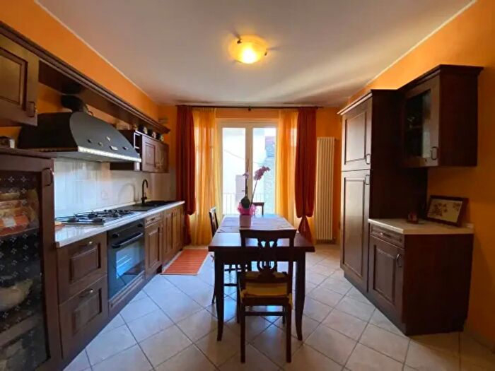 Appartamento trilocale in vendita in Corso Cortemilia, Alba