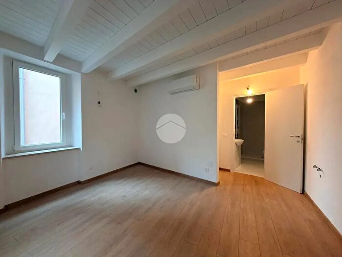 Appartamento bilocale in vendita in Via Trento, Toscolano Maderno