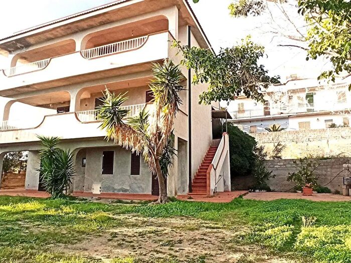 Casa quadrilocale in vendita in Contrada Caldara Trav XVIII, Brancaleone